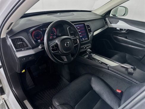 Used 2016 Volvo XC90 T5 Momentum image 29
