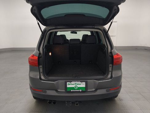 Used 2015 Volkswagen Tiguan SEL FWD image 29