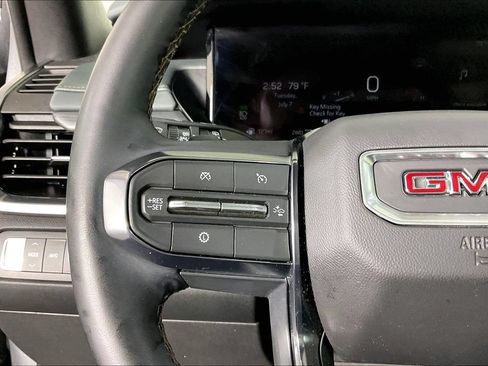 Used 2024 GMC Acadia AT4 w/ Luxury Package AWD/4WD image 23
