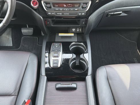 Used 2022 Honda Ridgeline Black Edition image 5