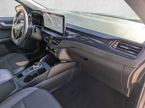 Used 2024 Ford Escape ST-Line w/ Tech Pack #1 image 21