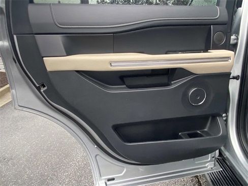 Certified 2024 Ford Expedition Limited image 14