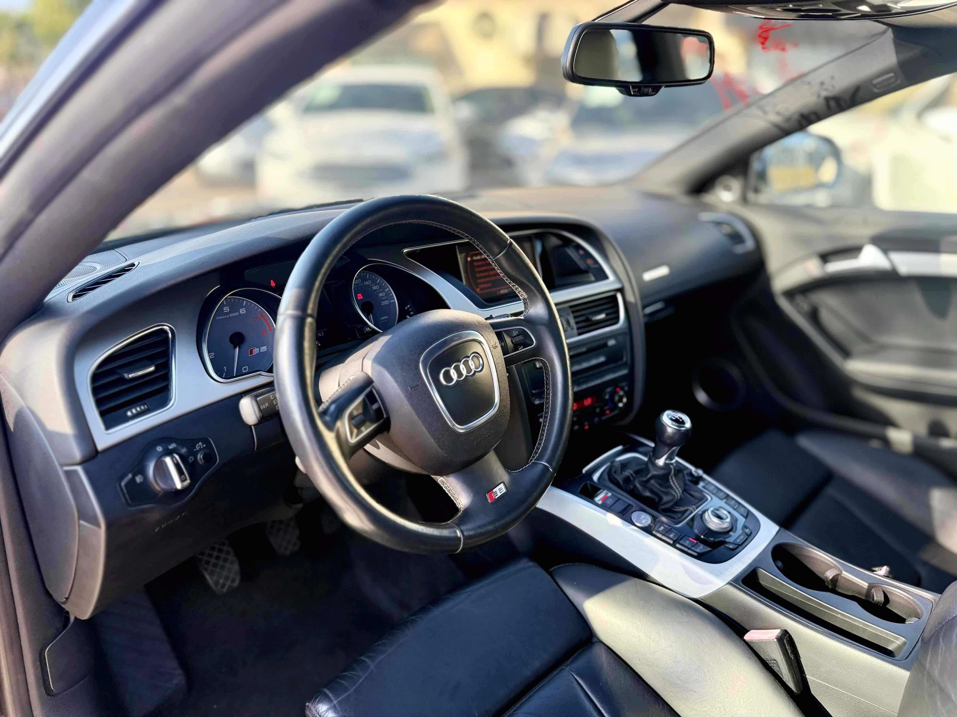 Used 2009 Audi S5 4.2 AWD/4WD image 18