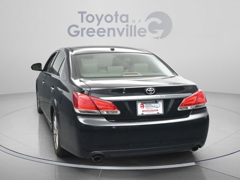 Used 2011 Toyota Avalon Limited FWD image 8