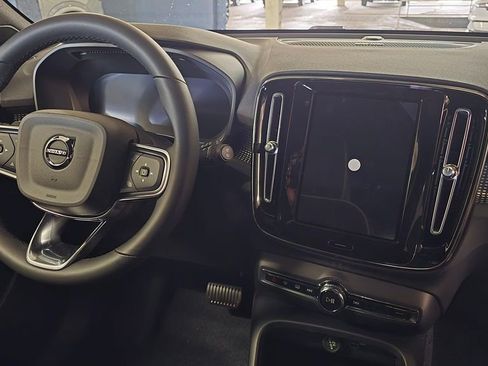 New 2026 Volvo EX40 Ultra AWD/4WD image 11