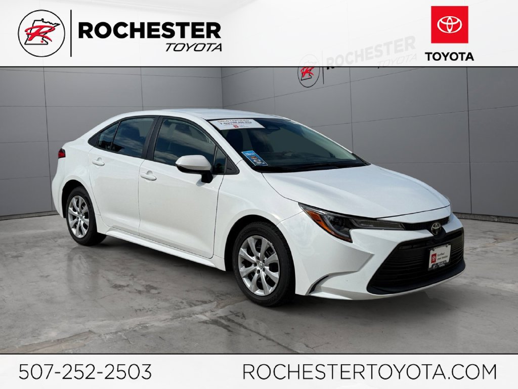 Certified 2024 Toyota Corolla LE FWD image 1