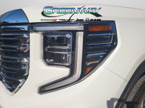 Used 2023 GMC Sierra 1500 Denali image 5