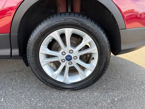 Used 2017 Ford Escape SE AWD/4WD image 11