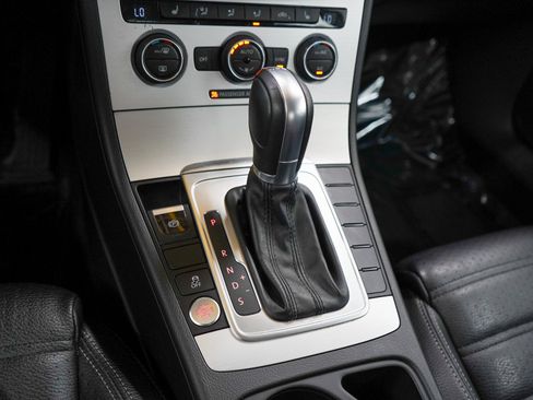 Used 2016 Volkswagen CC R-Line FWD image 21