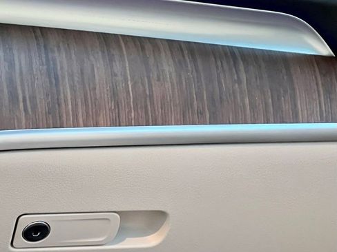 Certified 2024 Mercedes-Benz C 300 4MATIC Sedan image 23