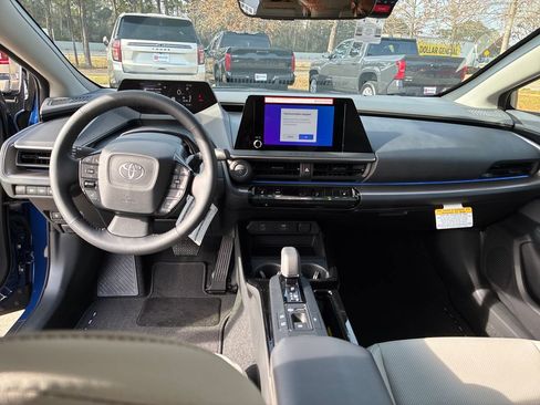 New 2026 Toyota Prius XLE image 17