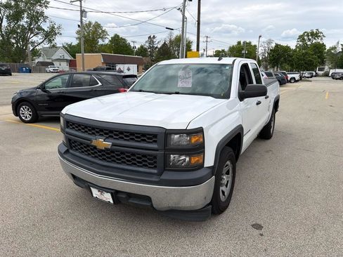 Used 2014 Chevrolet Silverado 1500 W/T w/ Chrome Bumper Package RWD image 4