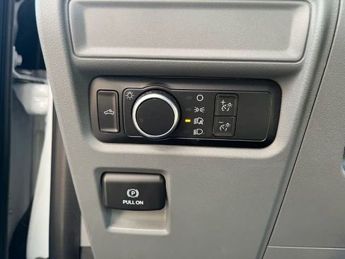 Used 2022 Ford F150 XL w/ Equipment Group 101A High AWD/4WD image 18