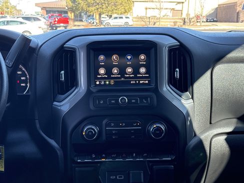 Used 2022 Chevrolet Silverado 1500 Custom Trail Boss w/ Safety Confidence Package image 26