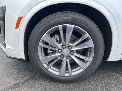 Used 2021 Cadillac XT6 Premium Luxury image 10