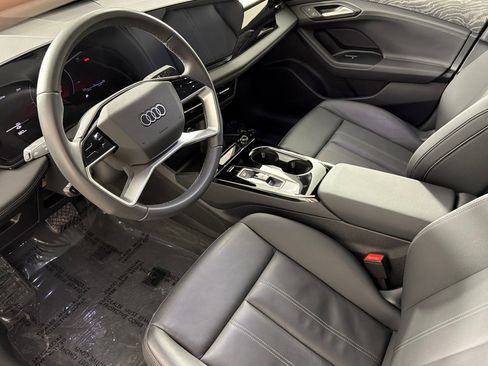 Used 2025 Audi A6 e-tron Premium RWD image 9