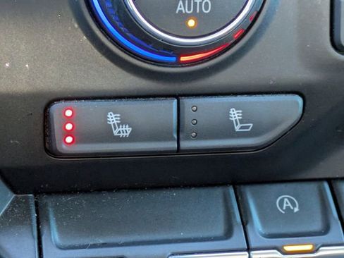 Used 2019 Chevrolet Silverado 1500 LT w/ All-Star Edition image 23