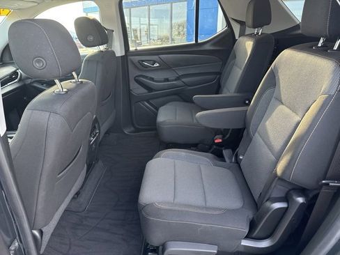 Used 2019 Chevrolet Traverse LT w/ LPO, Floor Liner Package image 32