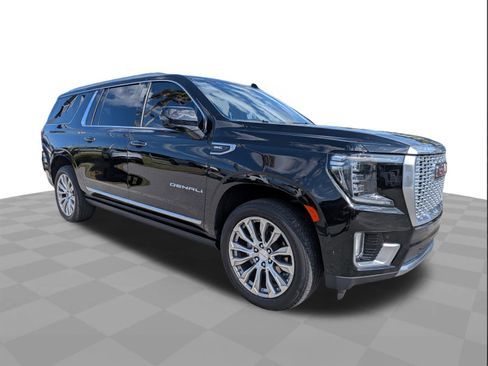 Certified 2024 GMC Yukon XL Denali w/ Advanced Technology Package AWD/4WD image 2