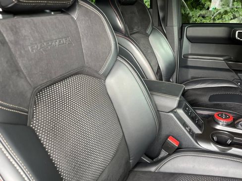 Used 2024 Ford Bronco Raptor AWD/4WD image 43