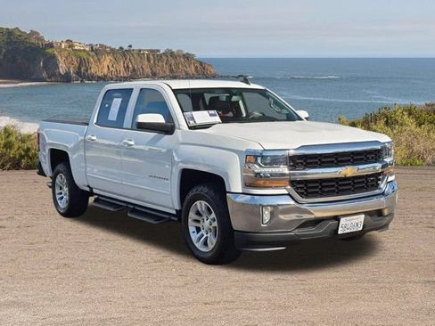 Used 2018 Chevrolet Silverado 1500 LT w/ All Star Edition RWD image 3