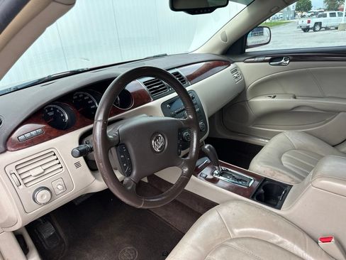 Used 2009 Buick Lucerne CXL w/ Driver Confidence Package FWD image 15