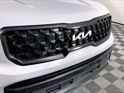 Certified 2024 Kia Telluride EX X-Line AWD/4WD image 31