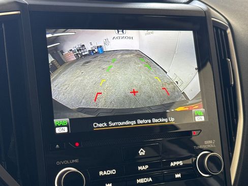 Used 2022 Subaru Forester Touring image 19