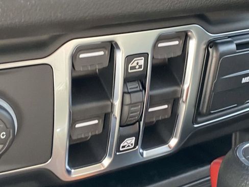 New 2026 Jeep Wrangler Unlimited Sport AWD/4WD image 25