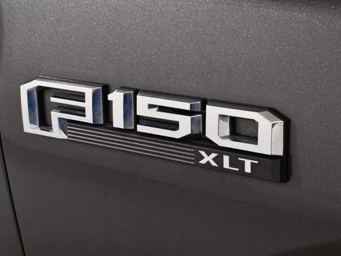 Used 2018 Ford F150 XLT w/ Equipment Group 302A Luxury AWD/4WD image 21