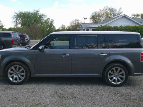 Used 2009 Ford Flex Limited AWD/4WD image 12