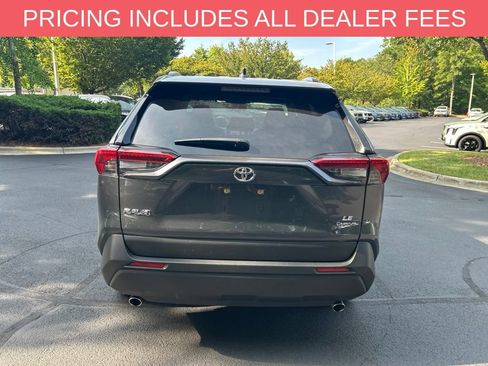 Used 2025 Toyota RAV4 LE AWD/4WD image 7