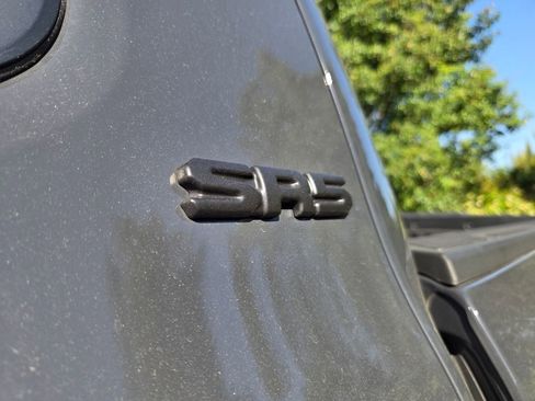 Used 2025 Toyota Tacoma SR5 image 8