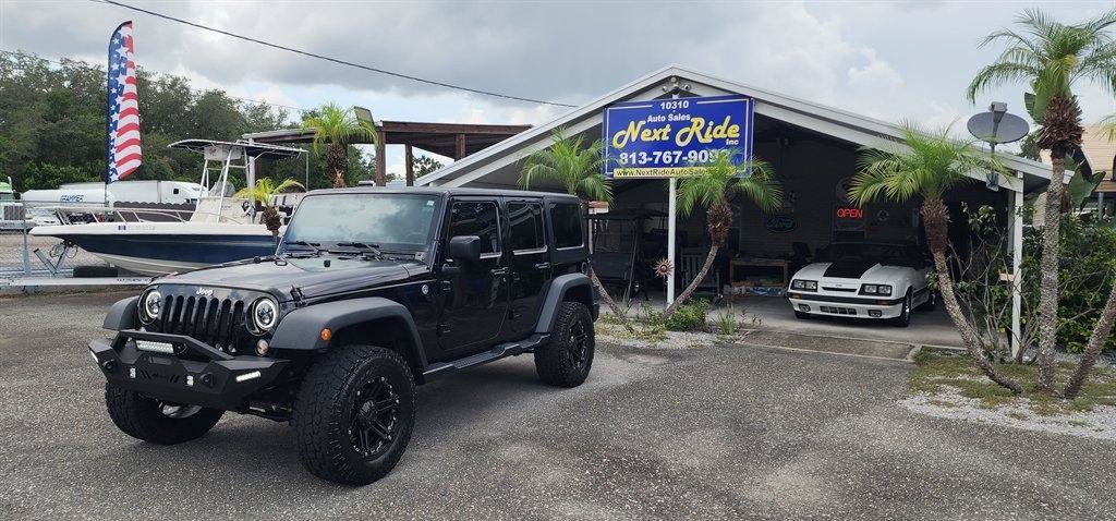 Used 2015 Jeep Wrangler Unlimited Sport w/ Quick Order Package 24S AWD/4WD image 1