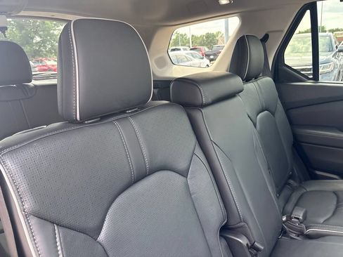 Used 2023 Honda Pilot Elite image 35