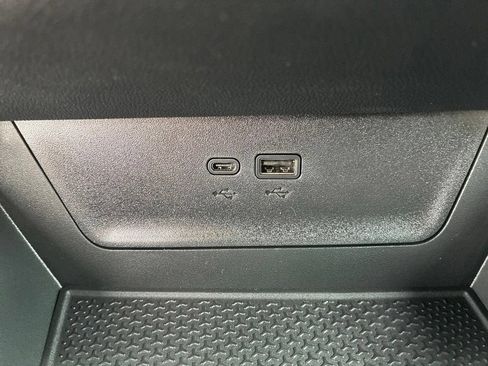 New 2027 Chevrolet Equinox LT w/ Convenience Package II AWD/4WD image 13