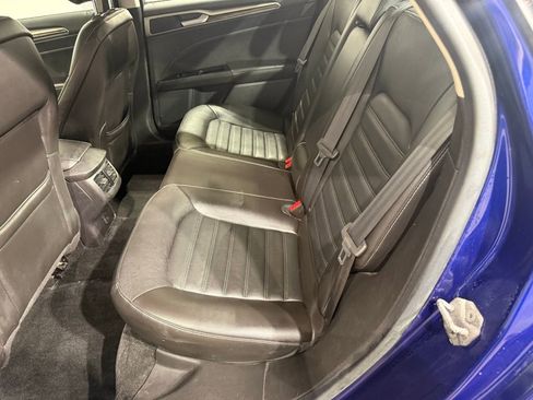 Used 2013 Ford Fusion SE image 20