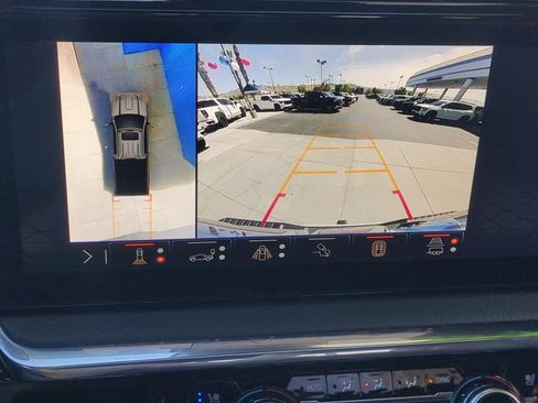 Used 2024 GMC Sierra 2500 Denali w/ Denali Reserve Package AWD/4WD image 18