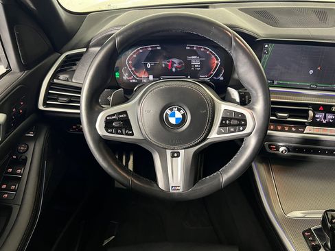 Used 2022 BMW X5 xDrive40i w/ M Sport Package image 16