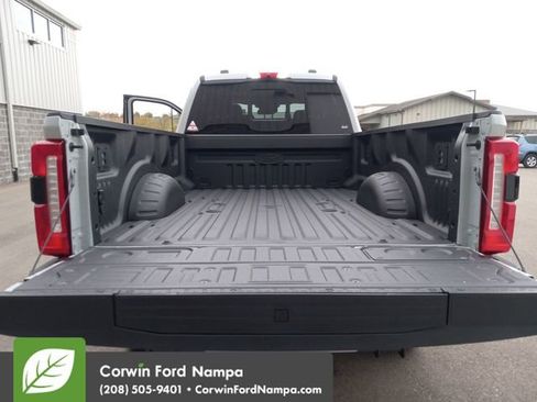 New 2026 Ford F350 Lariat w/ Black Appearance Package image 28