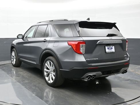 Used 2022 Ford Explorer Platinum w/ Equipment Group 601A image 6