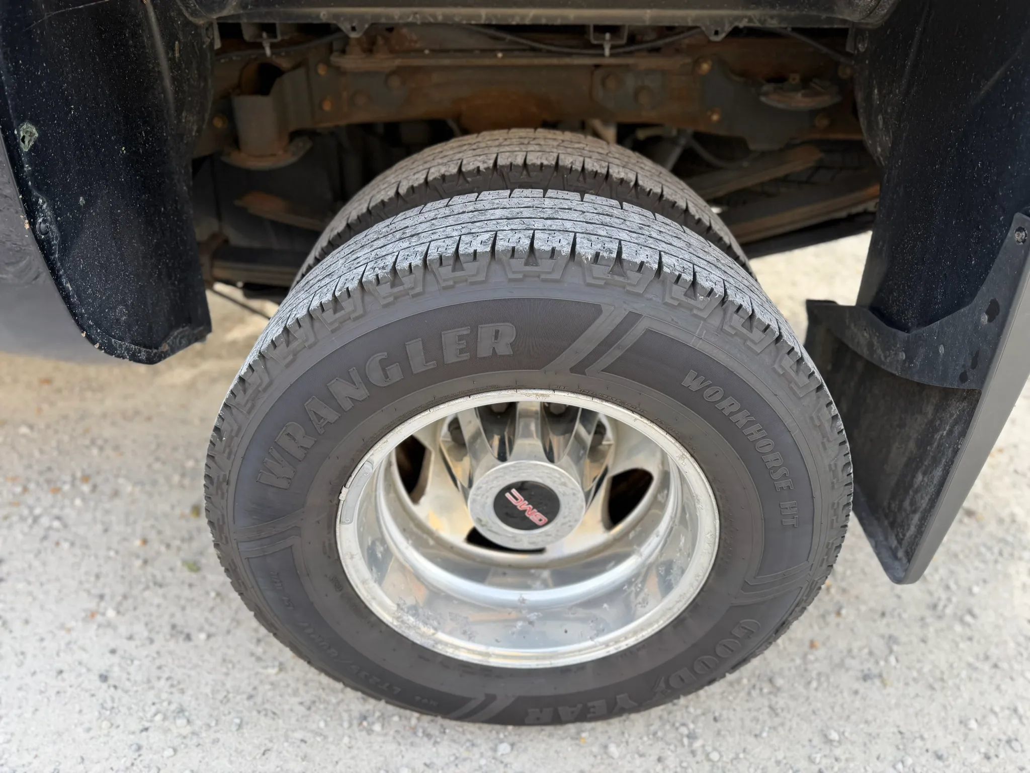 Used 2019 GMC Sierra 3500 Denali AWD/4WD image 9