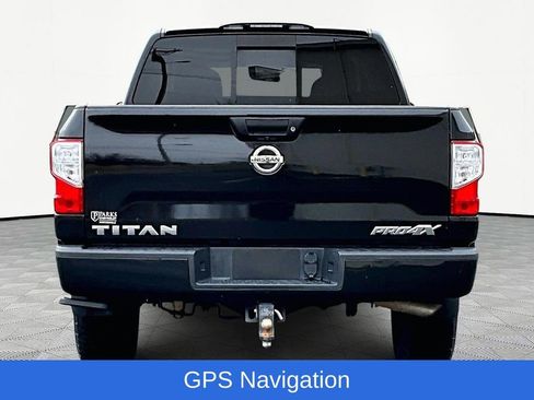 Used 2019 Nissan Titan PRO-4X image 7
