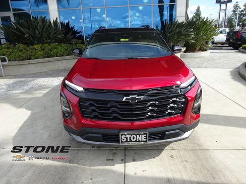 New 2026 Chevrolet Equinox LT w/ Convenience Package II image 2