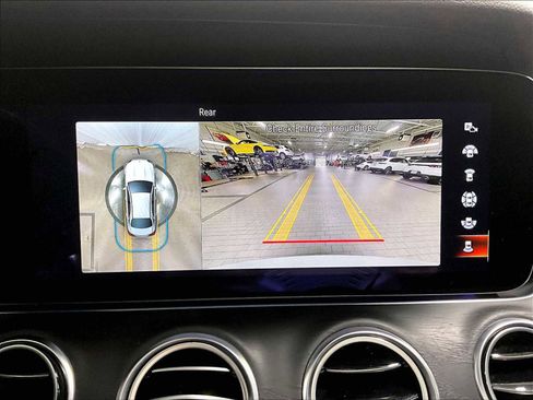 Used 2022 Mercedes-Benz E 350 Sedan image 21
