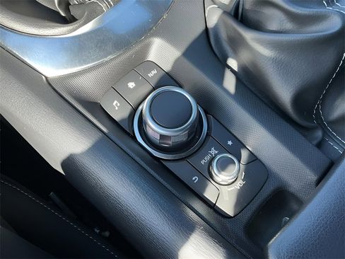 Used 2021 MAZDA MX-5 Miata RF Club image 28