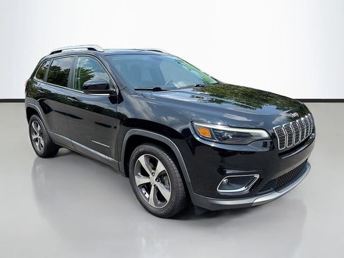 Used 2020 Jeep Cherokee Limited FWD image 1