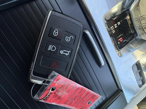 Used 2021 Jaguar F-PACE S image 38