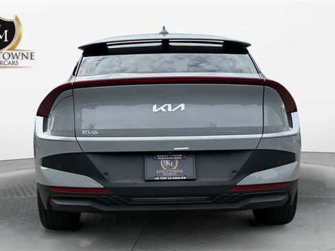 Used 2025 Kia EV6 Light w/ Light LR Technology Package AWD/4WD image 4