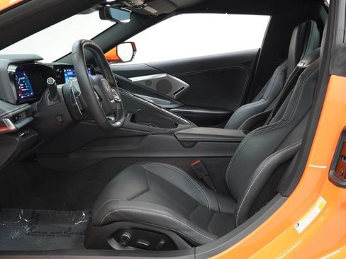 Used 2024 Chevrolet Corvette Z06 RWD image 15